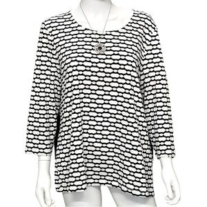 Chico’s Womens Top Black and White Chicos Size 2